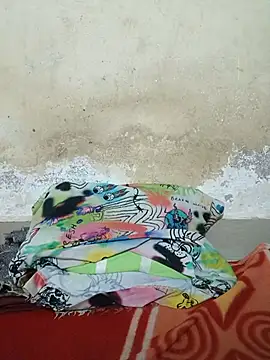 Snapshot of Newalcock chatting on 03/02/25, 04:53 Newalcock online show from 03/02/25, 04:53