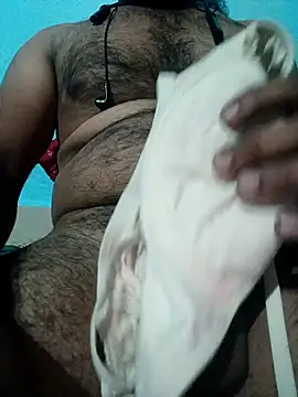 Snapshot of Newalcock chatting on 10/13/25, 03:34 Newalcock online show from 10/13/25, 03:34