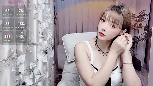 Snapshot of NINIbaby-99 chatting on 05/24/26, 04:01 NINIbaby-99 online show from 05/24/26, 04:01