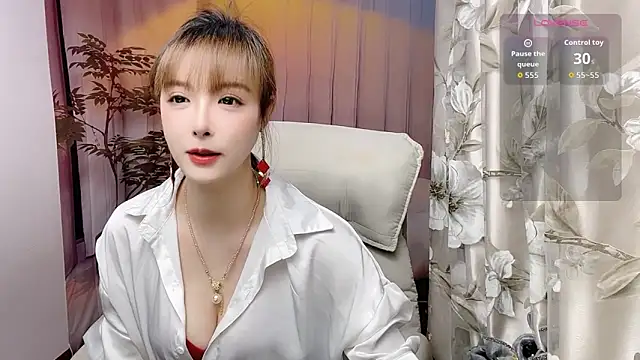 Snapshot of NINIbaby-99 chatting on 06/11/26, 04:38 NINIbaby-99 online show from 06/11/26, 04:38