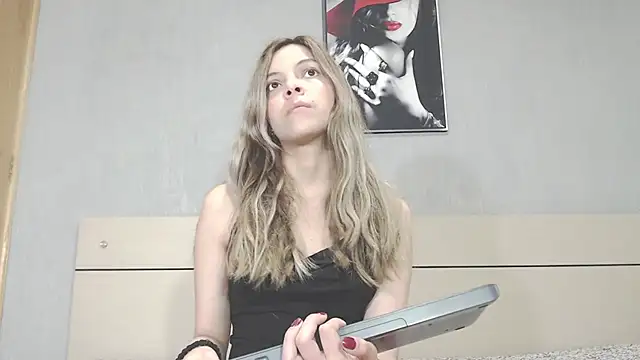 andreau18 online show from 01/08/25, 02:03