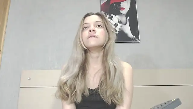 andreau18 online show from 02/18/25, 01:33