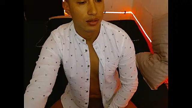 Davixx258 online show from 02/01/25, 06:08