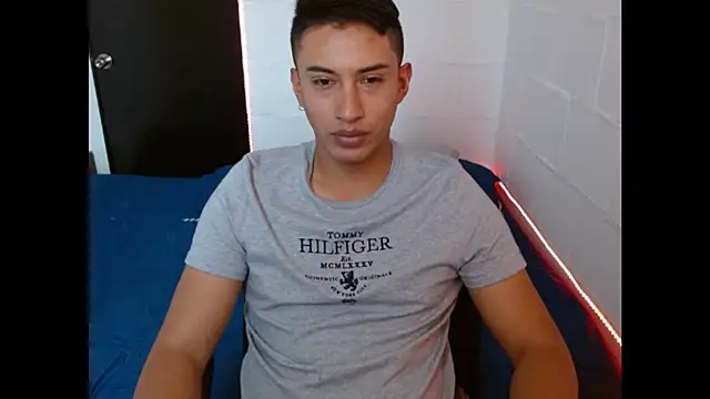 Davixx258 online show from 02/04/25, 05:12