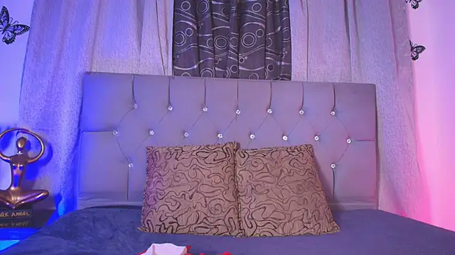 meggan 77 online show from 12/04/25, 03:27