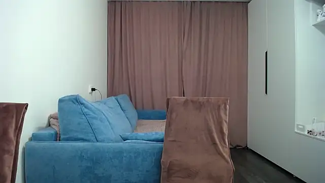 LinaSparks online show from 02/28/25, 03:04