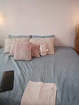 SofiaaCortes online show from 11/22/25, 08:41