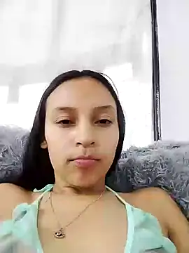 Snapshot of emma_ambar chatting on 12/01/24, 08:53 emma ambar online show from 12/01/24, 08:53