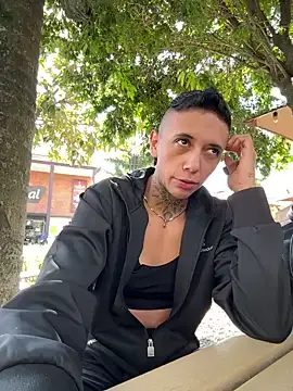  PhillipBrown online show from 01/29/25, 02:21