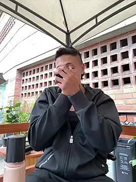  PhillipBrown online show from 02/01/25, 08:47