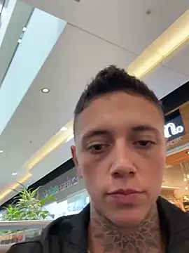  PhillipBrown online show from 02/04/25, 03:04