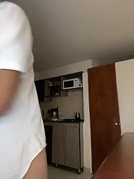  PhillipBrown online show from 02/06/25, 08:18