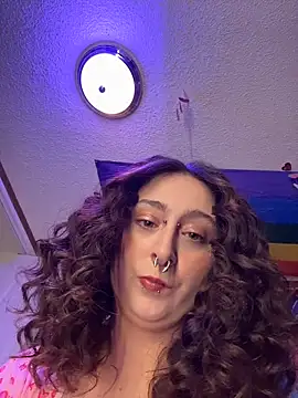 NovaLove2002 online show from 02/09/26, 07:29