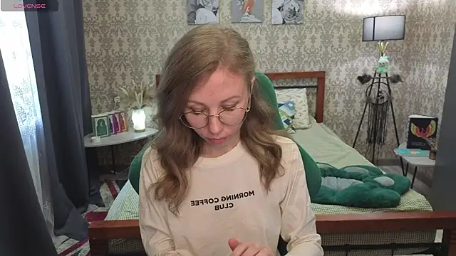 Lill Mary online show from 03/05/26, 03:24