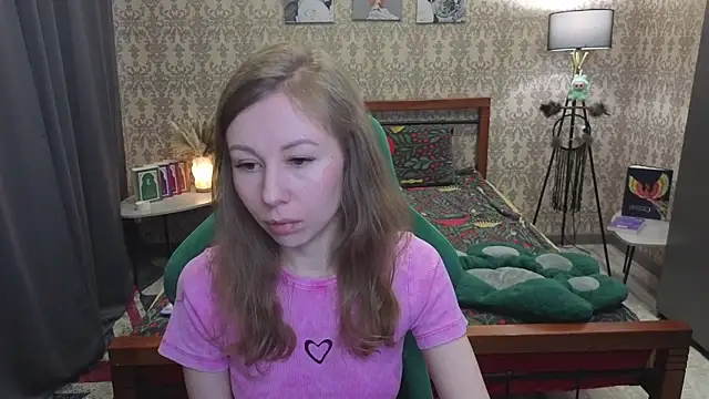 Lill Mary online show from 03/30/26, 03:07