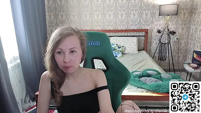 Snapshot of Lill_Mary chatting on 06/04/26, 01:22 Lill Mary online show from 06/04/26, 01:22