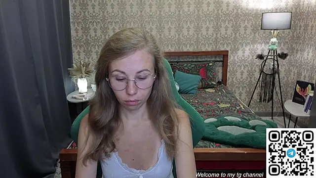 Snapshot of Lill_Mary chatting on 07/03/26, 02:29 Lill Mary online show from 07/03/26, 02:29