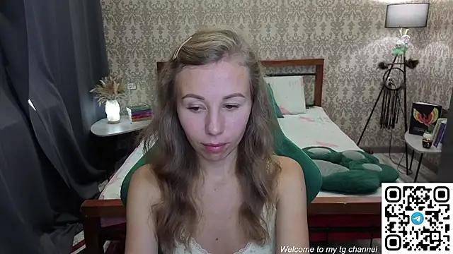 Snapshot of Lill_Mary chatting on 07/25/26, 05:38 Lill Mary online show from 07/25/26, 05:38