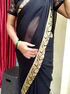 Snapshot of anuradha1432 chatting on 10/04/25, 10:46 anuradha1432 online show from 10/04/25, 10:46