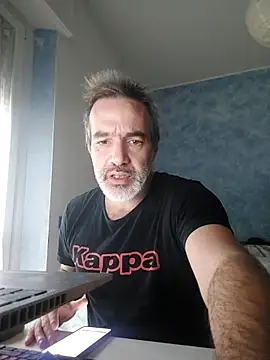 Marcolino183 online show from 12/18/25, 08:42