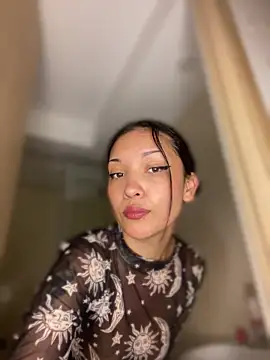 baby lizy online show from 06/02/26, 11:45