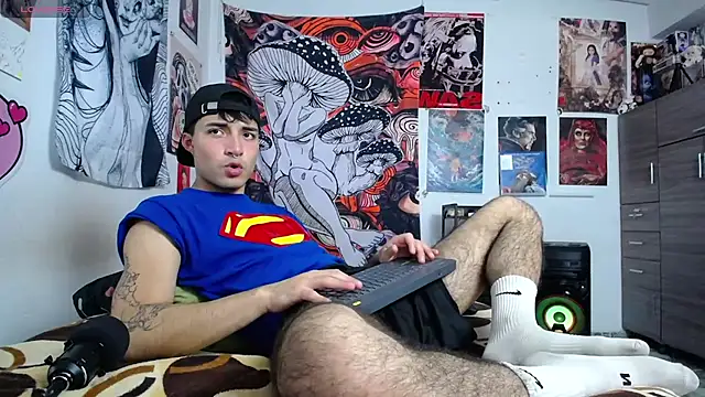 dylan fun18 online show from 04/26/26, 07:55