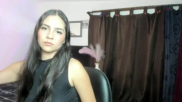 Snapshot of alisa_jhons1 chatting on 10/17/25, 12:25 alisa jhons1 online show from 10/17/25, 12:25