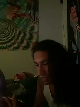 LargeDominoes online show from 07/06/26, 04:20