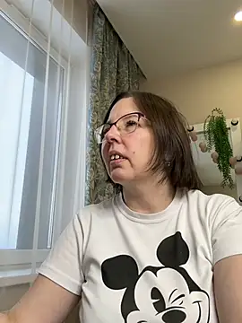 B Bonya m online show from 01/27/25, 05:58