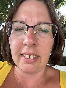 B Bonya m online show from 02/15/25, 08:44