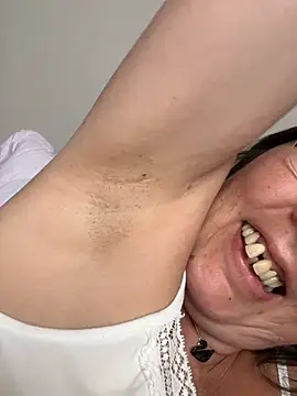 B Bonya m online show from 03/03/25, 08:27