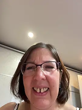 B Bonya m online show from 03/13/25, 04:27