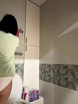 B Bonya m online show from 09/09/25, 04:12