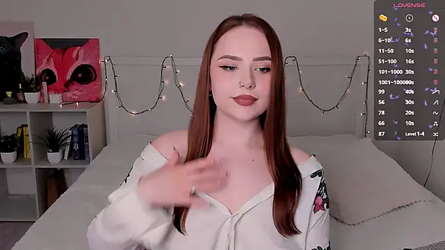 Snapshot of LittleKiitten chatting on 03/20/25, 03:47 LittleKiitten online show from 03/20/25, 03:47