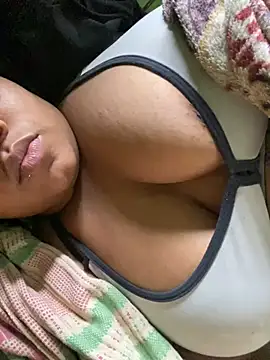 vic pretynhaa online show from 02/16/25, 03:05