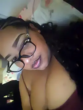 vic pretynhaa online show from 02/11/26, 06:46