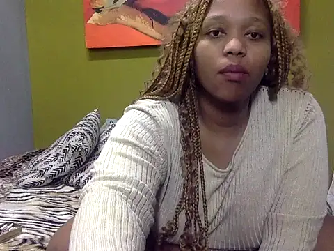 GoldenPussyXOXO online show from 10/28/25, 03:10