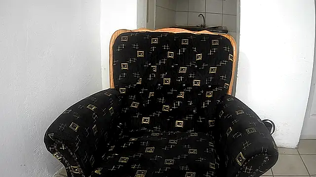 GoldenPussyXOXO online show from 04/22/26, 11:50