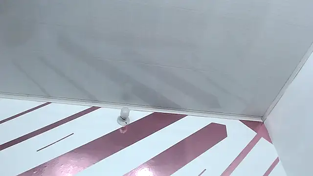 Kitten Hot  online show from 02/24/26, 09:18