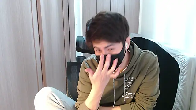 ryota kkk online show from 01/15/25, 12:04