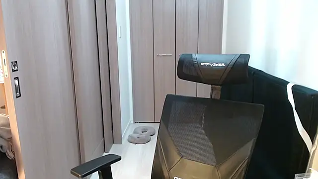 ryota kkk online show from 02/16/25, 01:27