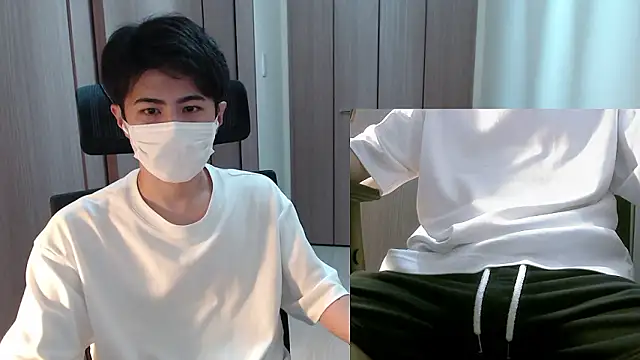 Snapshot of ryota_kkk chatting on 07/08/26, 11:26 ryota kkk online show from 07/08/26, 11:26