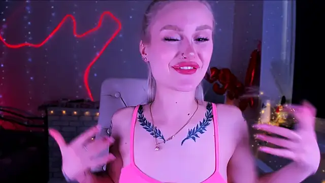  Ravenaa online show from 03/20/25, 01:15