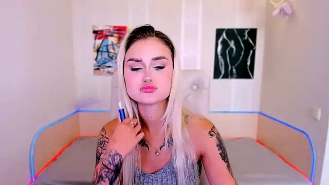  Ravenaa online show from 09/12/25, 08:58