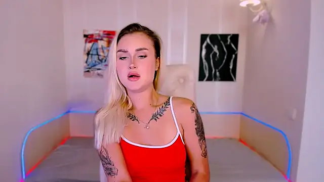  Ravenaa online show from 09/19/25, 02:18