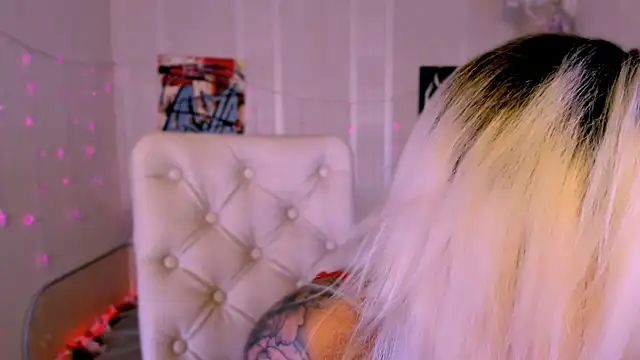  Ravenaa online show from 10/11/25, 09:30