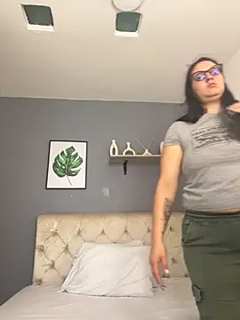 Soe Lara online show from 09/09/25, 11:10