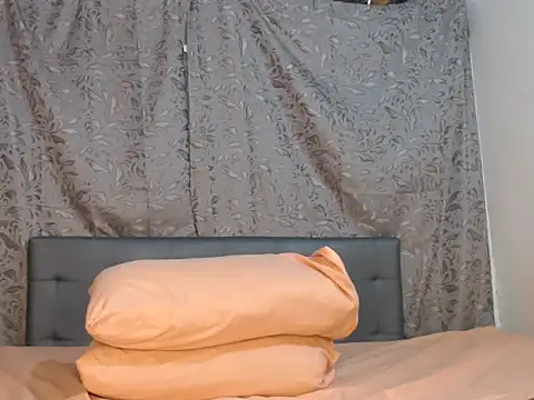 Snapshot of Soe_Lara chatting on 06/02/26, 01:24 Soe Lara online show from 06/02/26, 01:24