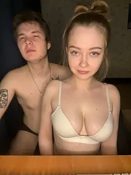 Family-Mm1 online show from 01/17/25, 10:45