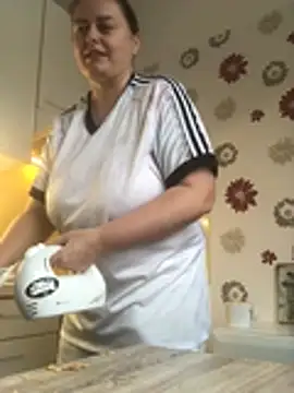 Snapshot of Meliss_Official9 chatting on 01/16/26, 10:19 Meliss Official9 online show from 01/16/26, 10:19